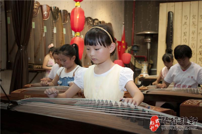 学古筝更是学习中国文化