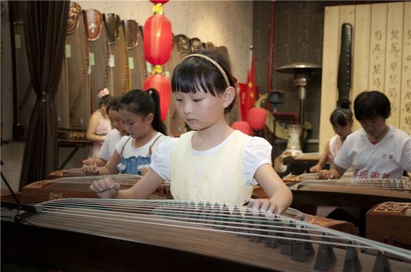 北京学古筝一节课多少钱「一对一等班型如何选择」